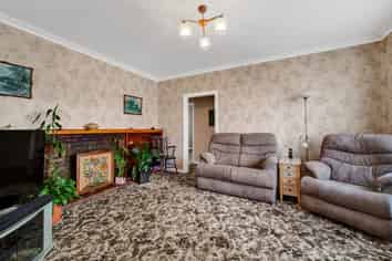 205 South Road, Spotswood