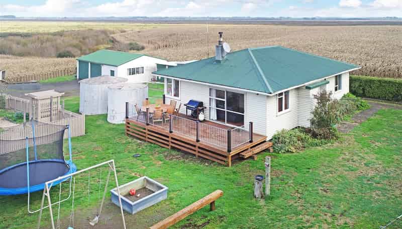 776 Island Block Road, 