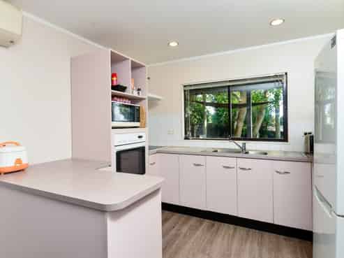 8B Madison Place, Dinsdale