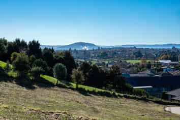 31 Great West Road, Westbrook