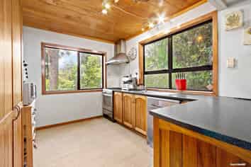 13 Turanga Road, Henderson Valley