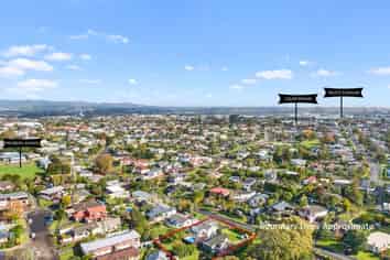 128 & 130 Tiroroa Avenue, Te Atatu South