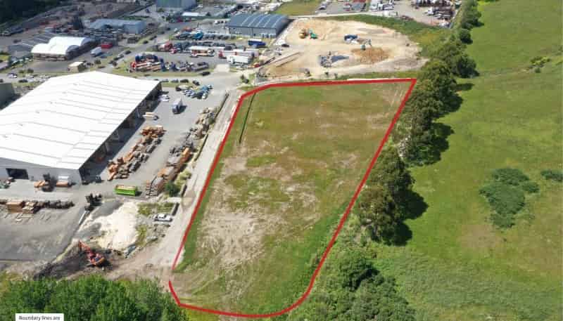 24 Sawmill Road, Riverhead