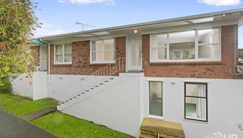 2/6 Corunna Road, Milford
