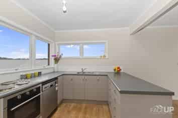 2/6 Corunna Road, Milford