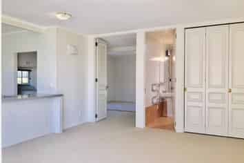 2/15 Bridgewater Road, Parnell