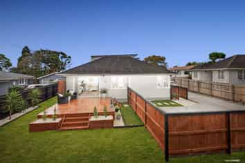 85A Taikata Road, Te Atatu Peninsula