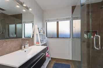 24 Bishopdale Avenue, Nelson City