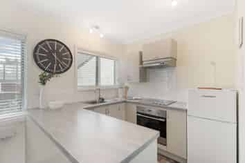 11/72 Kitchener Road, Milford