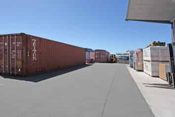 Quality freehold investment