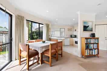 4/96 Elliot Street, Howick