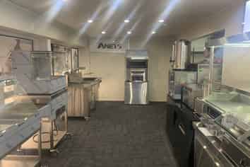 Immaculate 478sqm standalone - Onehunga