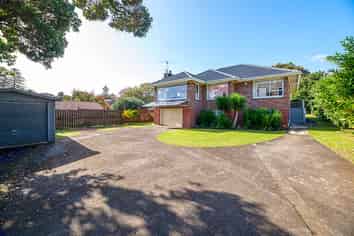 76 & 76a Hillsborough Rd, Hillsborough