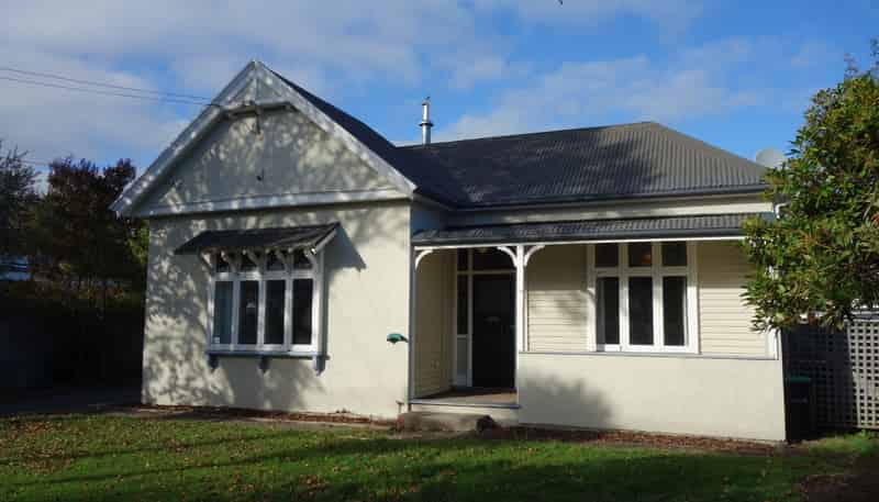 40 Clare Road, Merivale