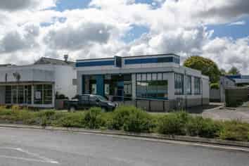 Premium Putaruru office/showroom