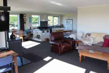 365 Fraser Road, Rosewill