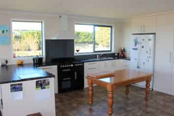 365 Fraser Road, Rosewill