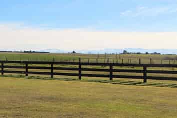 365 Fraser Road, Rosewill