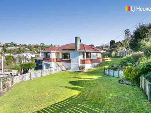 15 Aberfeldy Street, Lookout Point