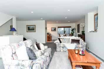 15 Radnor Street, Hamilton Central