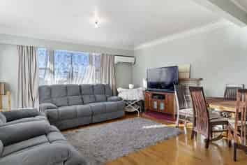 26 Alverstoke Road, Parkvale