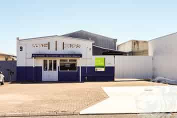 Awaiting Renovation for Right Tenant