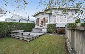 108 West End Road, Westmere
