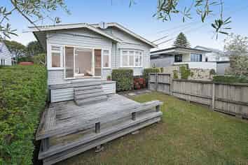 108 West End Road, Westmere