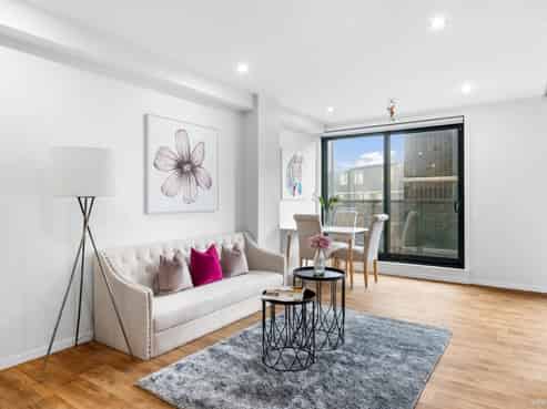 607/20 McCrae Way, New Lynn