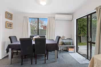 61 Bayswater Crescent, Bromley