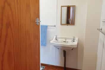 15 James McLeod Road, Helensville