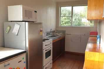 15 James McLeod Road, Helensville