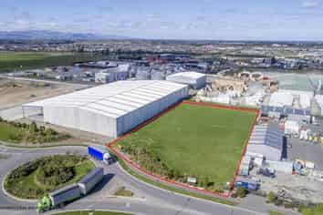 Be Front and Centre of IZONE