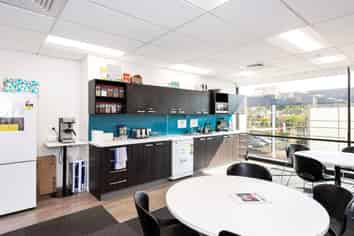 FULLY REFURBISHED AND FITTED