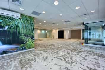 HOT SPOT RETAIL - ALBANY