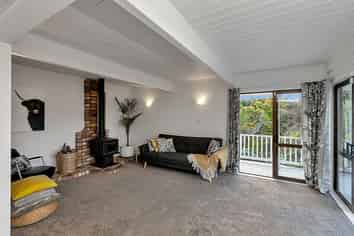 33 Commins Road, Onerahi