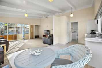 9A and 9B Firth View Road, Te Puru