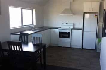 4b/7 Snead Place, Hillcrest