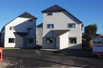 4b/7 Snead Place, Hillcrest