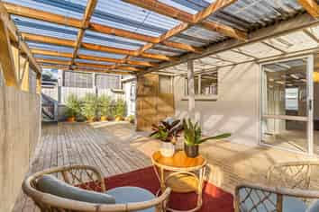 3/172 Beach Haven Road, Beach Haven