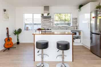 2/2/197 Avondale Road, Greenmeadows