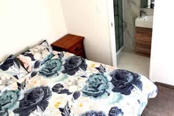 Auckland - Address withheld