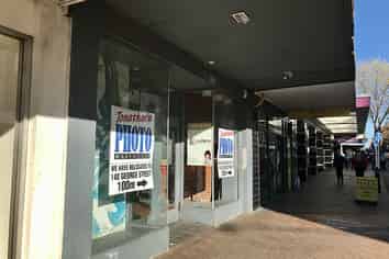Retail Shop in Heart of City