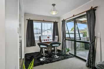 74 Moore Street, Cambridge