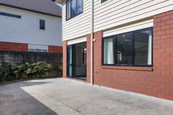 3/12 Short Street, Claudelands