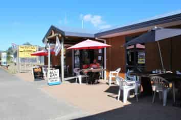 Let's Go Country -  Land & Buildings