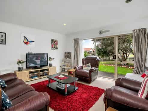 21 Morewa Place, Takanini