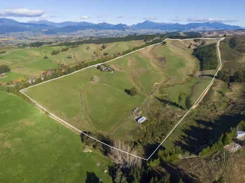 182 Malling Road, Redwood Valley