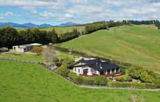 182 Malling Road, Redwood Valley