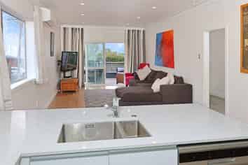 1/9 Clayburn Road, Glen Eden